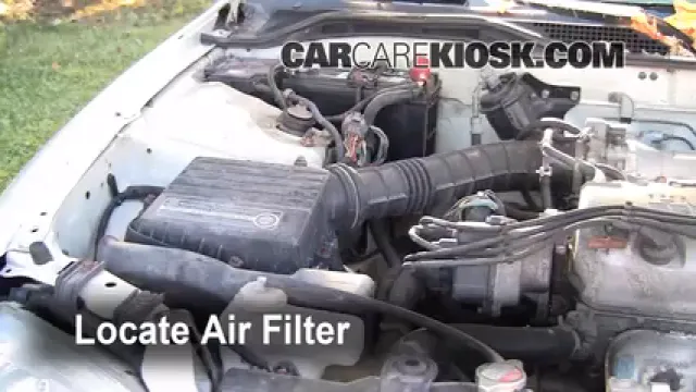 1995 Honda Civic EX 1.6L 4 Cyl. Coupe (2 Door) Filtre à air (moteur) Changement